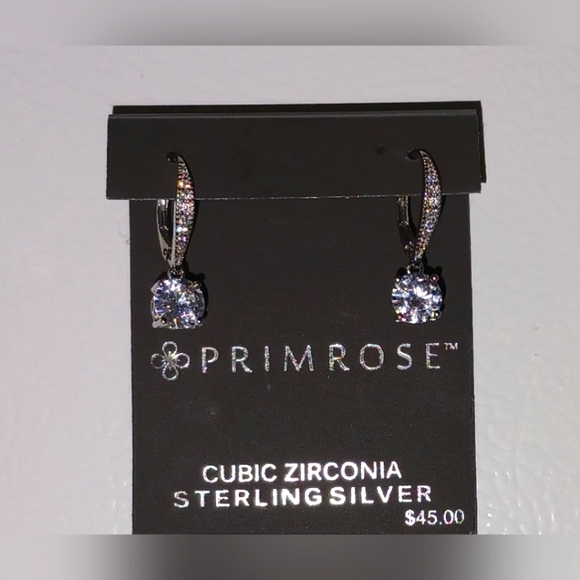 🩶NWT STERLING SILVER EARRINGS🩶 - Picture 1 of 2